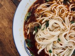 合川正宗红烧羊肉米粉-袁妈红豆汤(重庆总店)