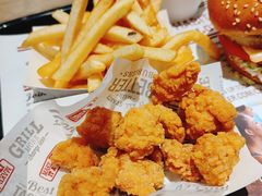-The Habit Burger Grill 哈比特汉堡(爱琴海店)