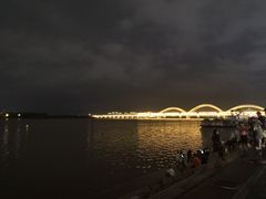 -人民防洪胜利纪念塔