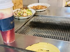 -马路牙子烧烤音乐酒馆(望京店)