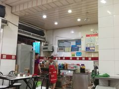 -花溪王记牛肉粉(四季花溪商场店)