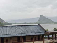 -英德宝晶宫天鹅湖茶语温泉