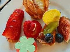 -圣丰索菲特·2 On 988 Café 自助餐厅