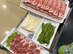 -楼外楼大刀肉传统火锅(西安大路店)