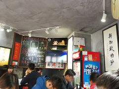 大堂-绿柠食堂(北外滩店)