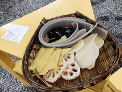 -石灰市老火锅(北滨路店)