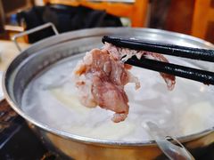 -华哥新鲜猪精品美食