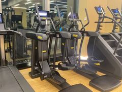 -Z&B Fitness Studio·Gym(前滩L+PLAZA店)
