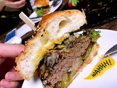 -HIGH FIVE哈福手工汉堡(桂林路店)