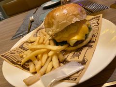 -J·one Bistro吉萬酒厨·牛排