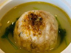 蟹粉狮子头-怡园饭店-餐厅(四望亭店)