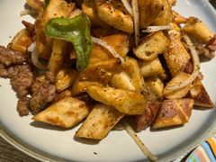 馕丁炒肉-巴依兄弟西域美食(机场店)