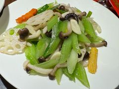 -七菜馆·东北菜·蒸饺(文体路店)
