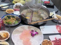 -官塘陈记鱼生·潮汕砂锅粥·牛肉火锅(潮枫路总店)