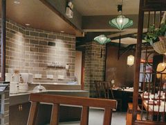 -湘西小馆(滨河路店)