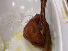 红烧乳鸽-赏点粤式点心(广州塔店)