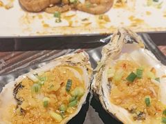 -老街烧烤大排档·地道湖北菜·龙虾馆(汉口火车站店)