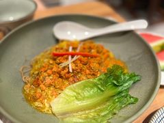 -蟹黄鱼·海派深夜面馆(巨鹿路店)