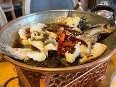 -隔壁老王·家常云南菜(花巷店)