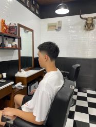 -MARTIN'S BARBER SHOP男士理发馆