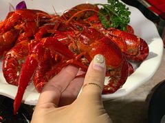 -沪小胖小龙虾(淮海中路旗舰店)