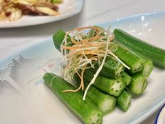-马尔龙新疆饭店·清真(长青路店)