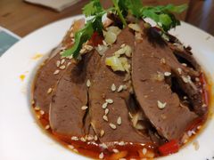 夫妻肺片-临界音乐酒馆·小龙虾·江湖菜(华熙LIVE·鱼洞店)