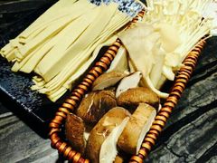 -亢龙太子酒轩(东湖店)