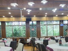 -绿雅居原生态农庄(小涌店)