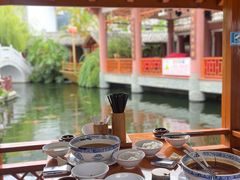 -香麒园·过桥米线·南湖雅宴