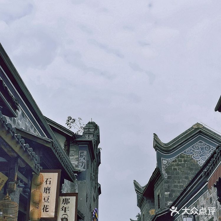 宜宾一日游 | 冠英古街，藏在市井巷陌中的宜宾记忆