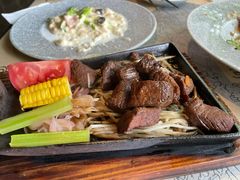 穹六人间铁锄牛排-穹六人间 people 6(岳阳路店)