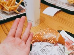 -The Habit Burger Grill 哈比特汉堡(爱琴海店)