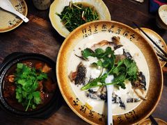 招牌鱼头汤-75幢私房菜馆