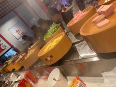 -龍歌自助小火锅(市北和达中心城店)