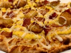 -城市大道红炉披萨烘焙坊