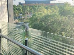 -上海滴水湖皇冠假日酒店