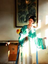 -梦回汉唐汉服旗袍体验馆(拙政园店)