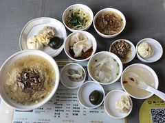 -正一涵老味道名小吃(广汉总店)