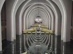 -涨巢·潮玩水疗局