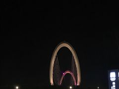 -南京眼步行桥