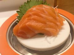 经典三文鱼刺身-新一番回转寿司(泊富ICITY店)