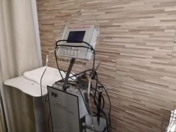 -比华利美容医院