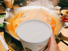 -湊湊火锅·茶憩(杭州湖滨银泰in77店)