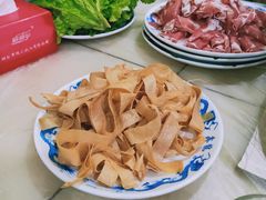 -鑫龙火锅城(经二纬四店)