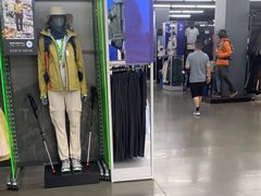 -迪卡侬(西华店)