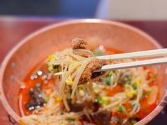 -成都你六姐·牛肉冒菜(城市集市合生汇店)