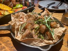-灵意咖啡·西班牙美食(汕头金平万达广场店)