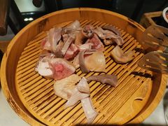 -尚尚仙·酸汤猪手·猪肚鸡火锅(华联万柳购物中心店)