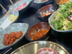 -臻牛烤肉